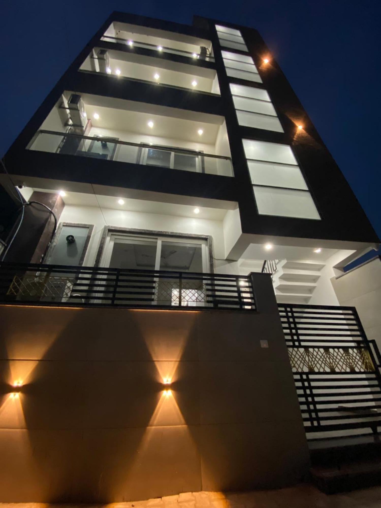 Royal Park Inn Greater Noida Exterior photo